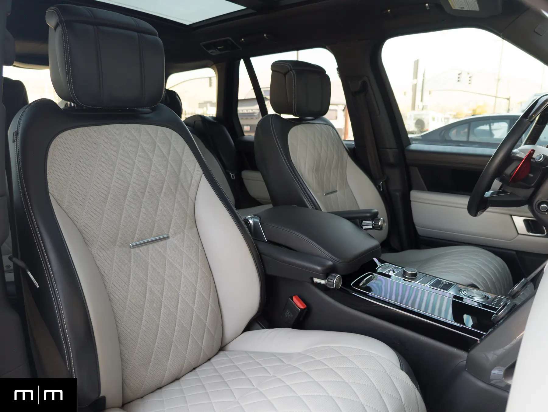 2020 Range Rover SV Autobiography Dynamic