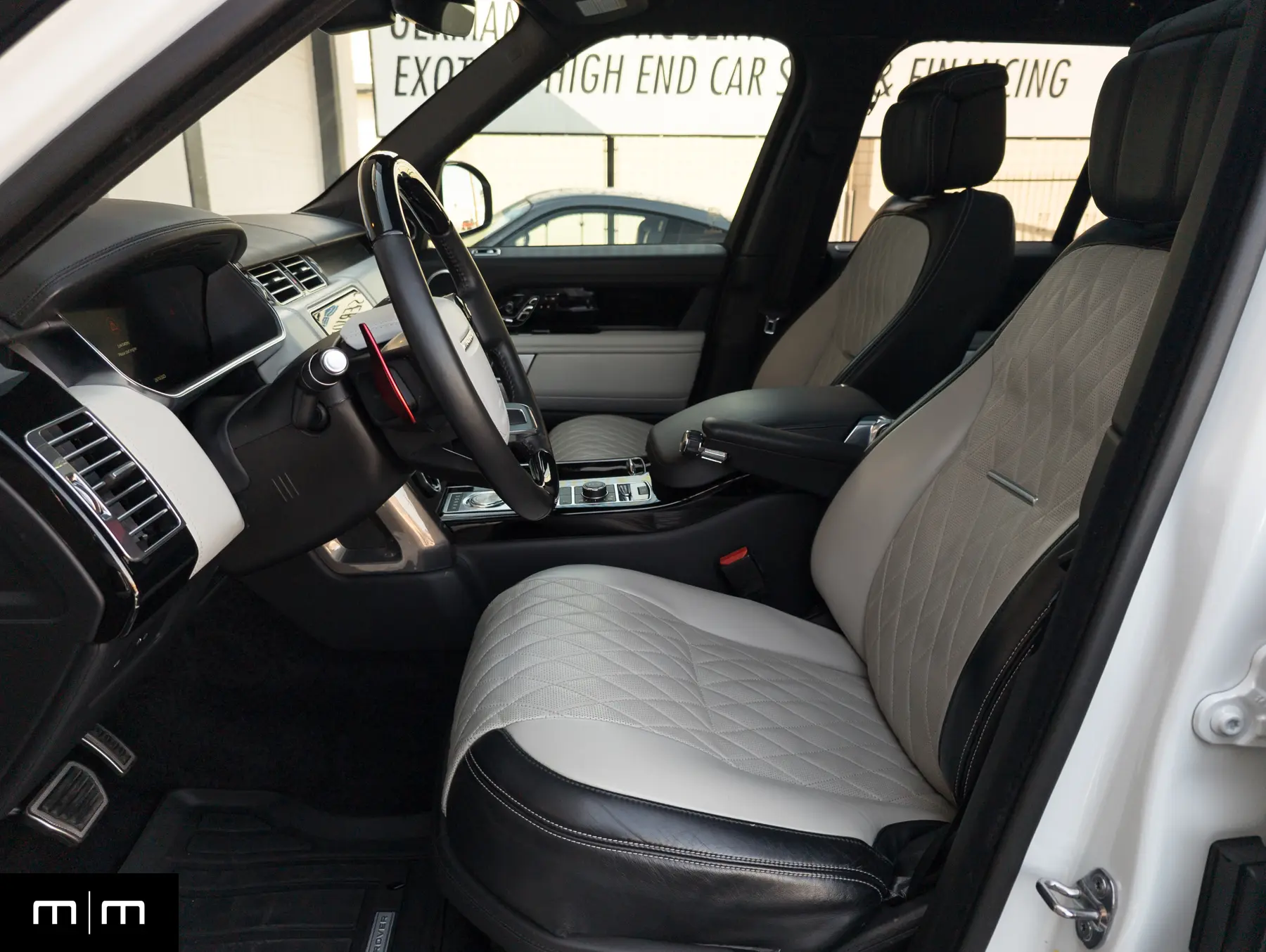 2020 Range Rover SV Autobiography Dynamic