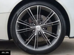 2017 Aston Martin Vanquish Volante - 6.0L V12