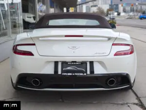 2017 Aston Martin Vanquish Volante - 6.0L V12