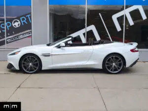 2017 Aston Martin Vanquish Volante - 6.0L V12