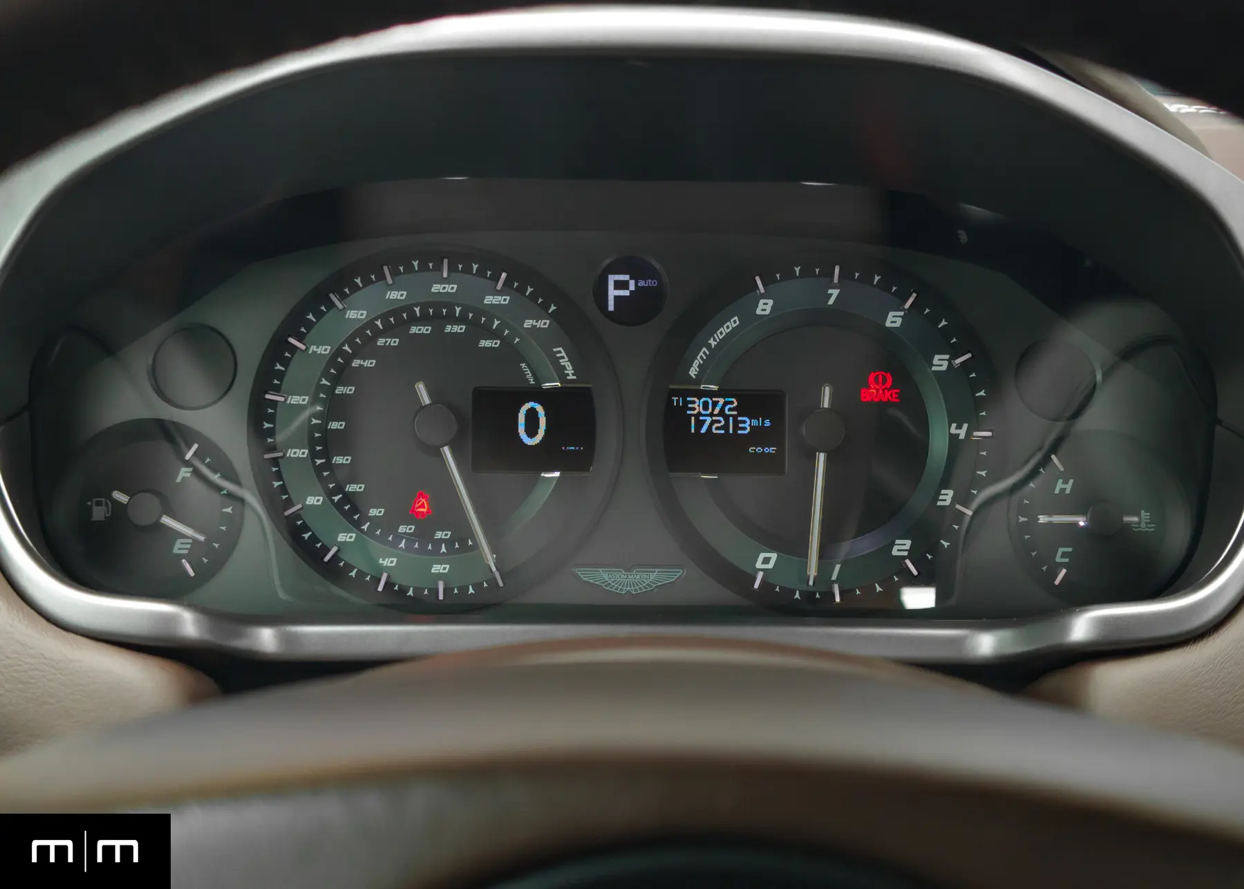 2017 Aston Martin Vanquish Volante - 6.0L V12