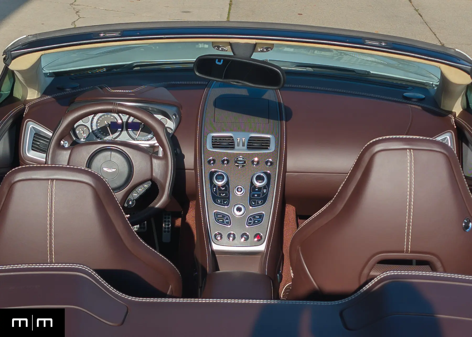 2017 Aston Martin Vanquish Volante - 6.0L V12