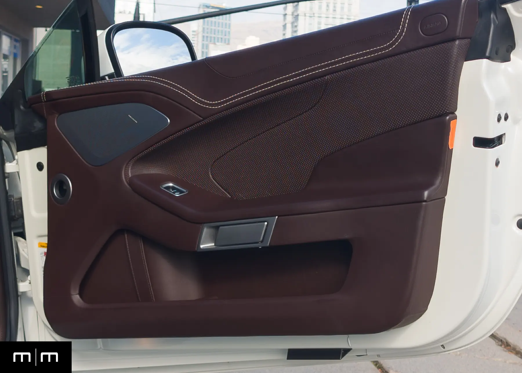 2017 Aston Martin Vanquish Volante - 6.0L V12