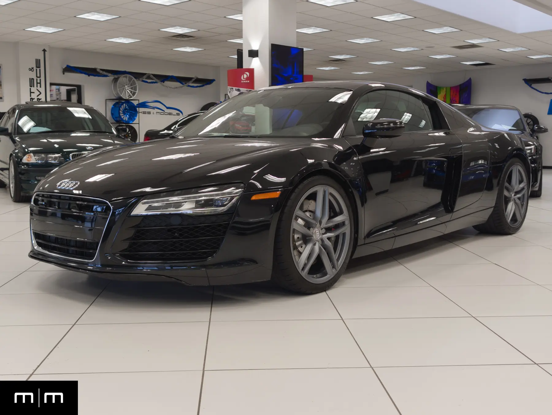 2015 Audi R8 – Phantom Black Pearl Effect