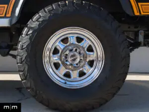 1984 Jeep CJ-7 Laredo - Vintage looks with modern touches