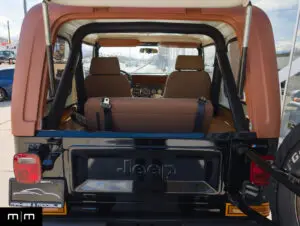 1984 Jeep CJ-7 Laredo - Vintage looks with modern touches