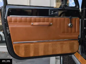 1984 Jeep CJ-7 Laredo - Vintage looks with modern touches