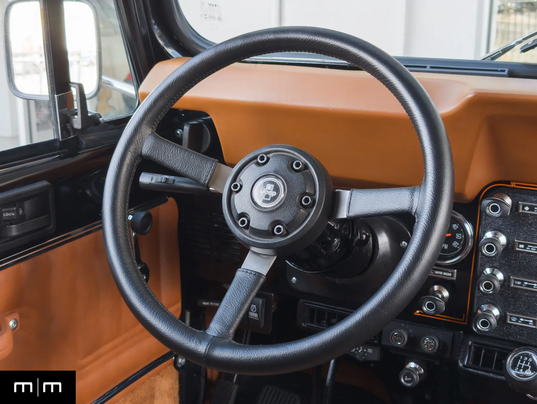 1984 Jeep CJ-7 Laredo - Vintage looks with modern touches