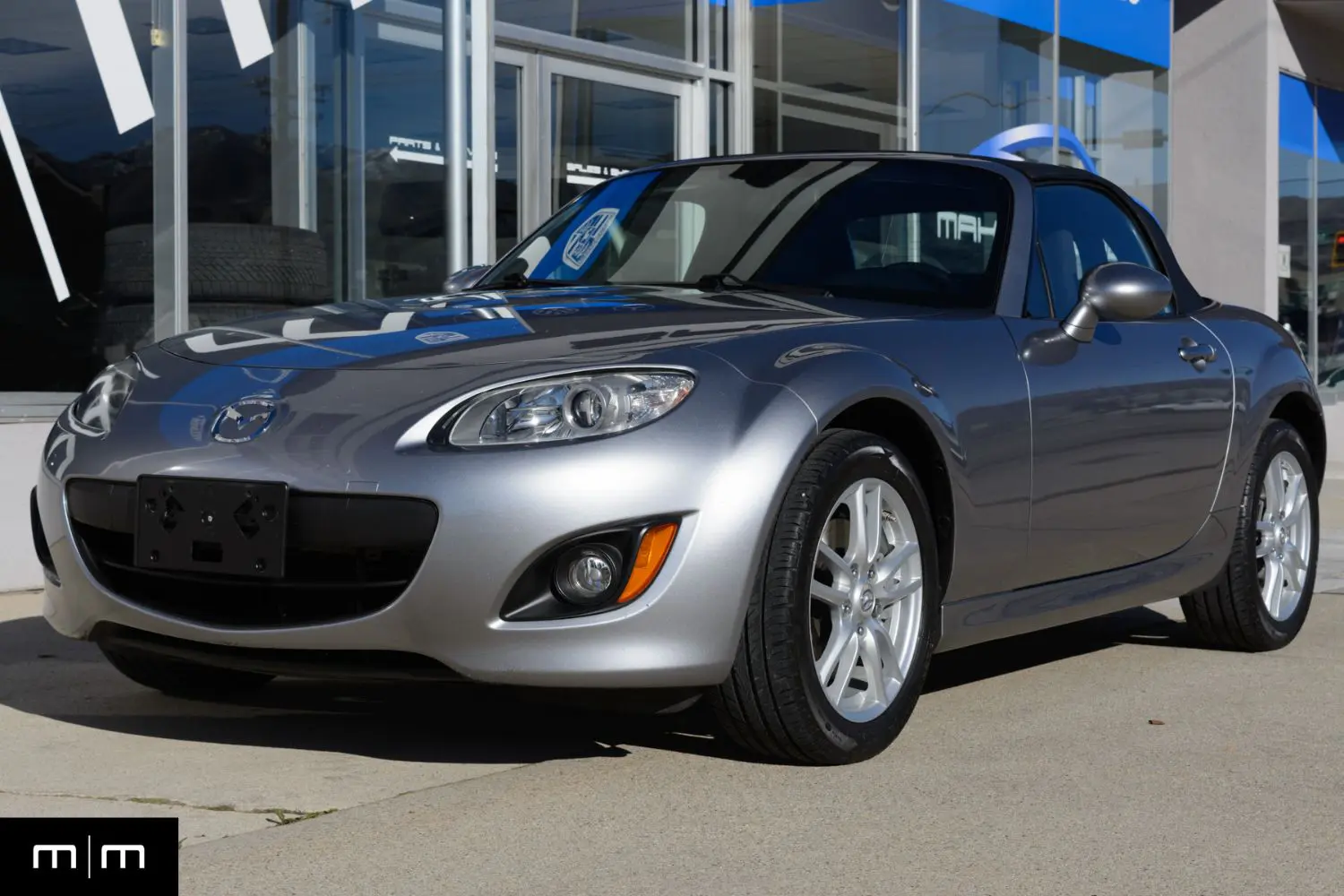 2009 Mazda MX-5 Miata | Manual Transmission