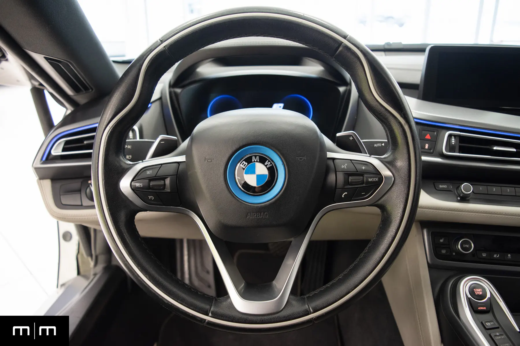 2015 BMW i8