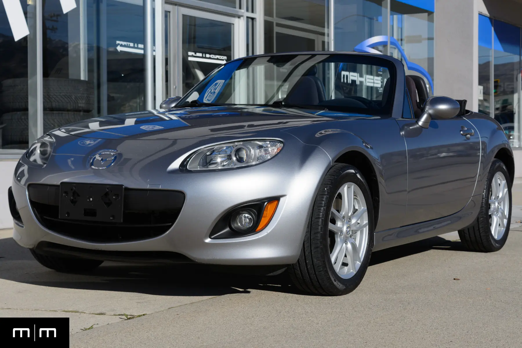2009 Mazda MX-5 Miata | Manual Transmission