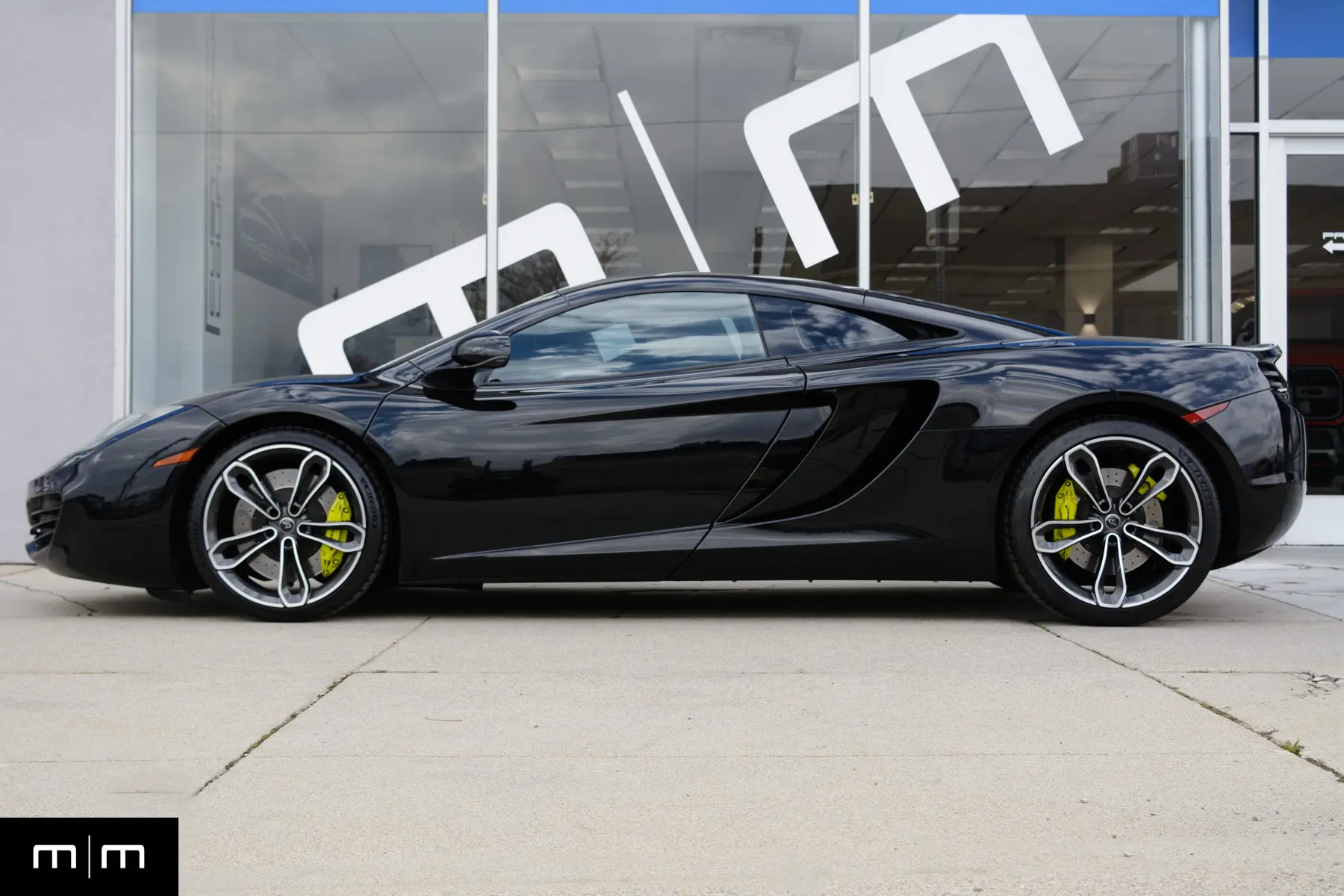 2012 McLaren MP4-12C