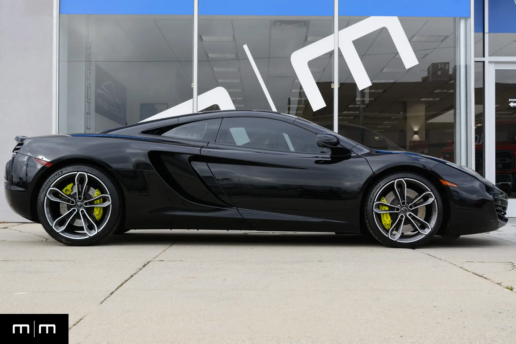 2012 McLaren MP4-12C