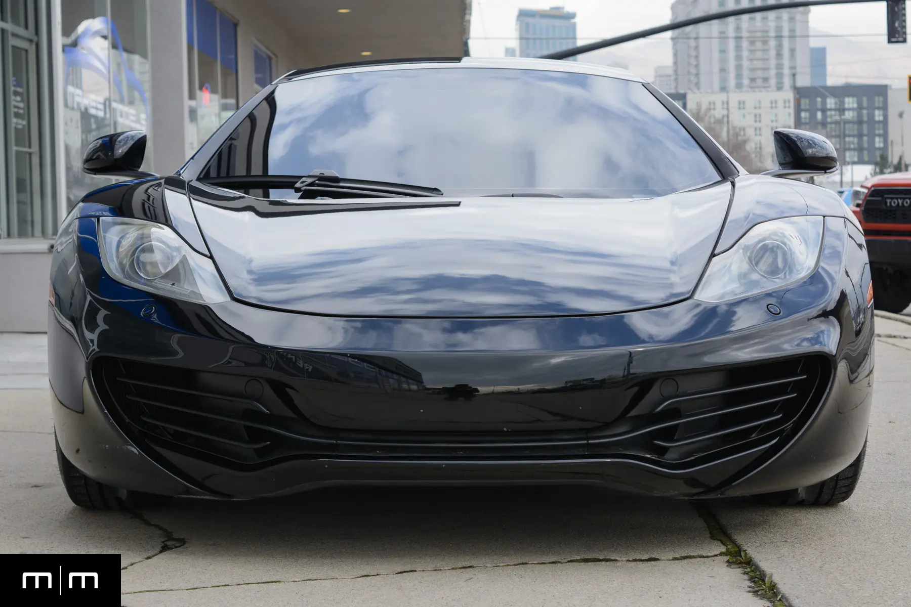 2012 McLaren MP4-12C