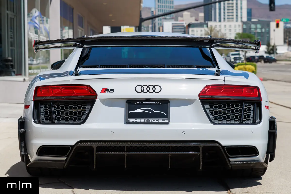 2018 Audi R8 V10 Plus - Suzuka Gray