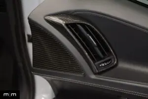 Audi R V - Interior