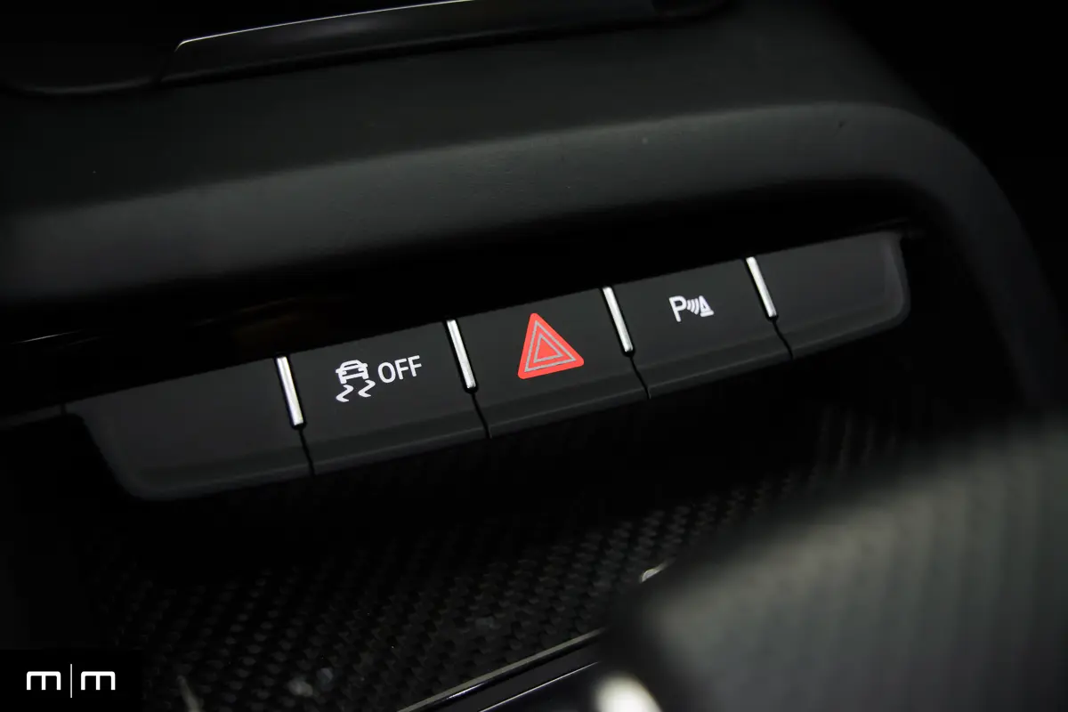 Audi R V - Interior