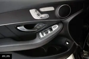 2022 Mercedes-Benz GLC 300 | Panorama Sunroof