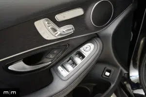 2022 Mercedes-Benz GLC 300 | Panorama Sunroof