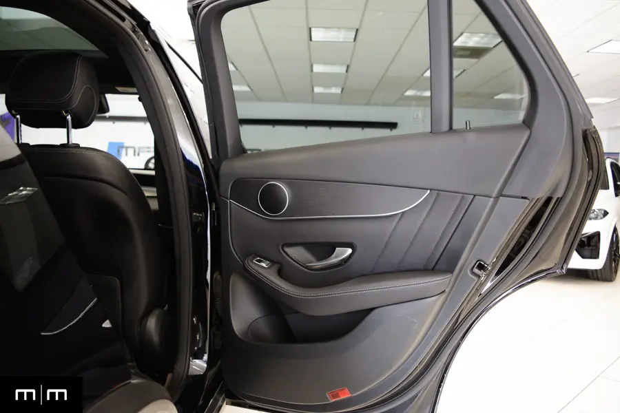 2022 Mercedes-Benz GLC 300 | Panorama Sunroof