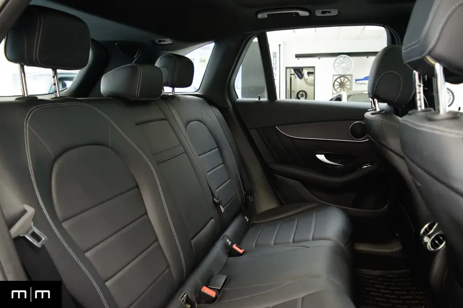 2022 Mercedes-Benz GLC 300 | Panorama Sunroof