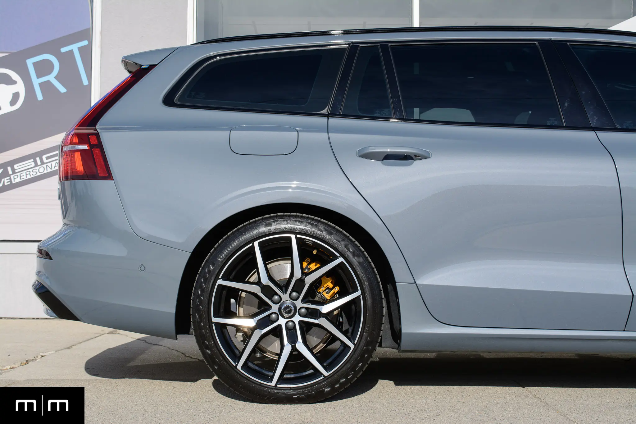 2024 Volvo V60 T8 Polestar | Thunder Grey Metallic
