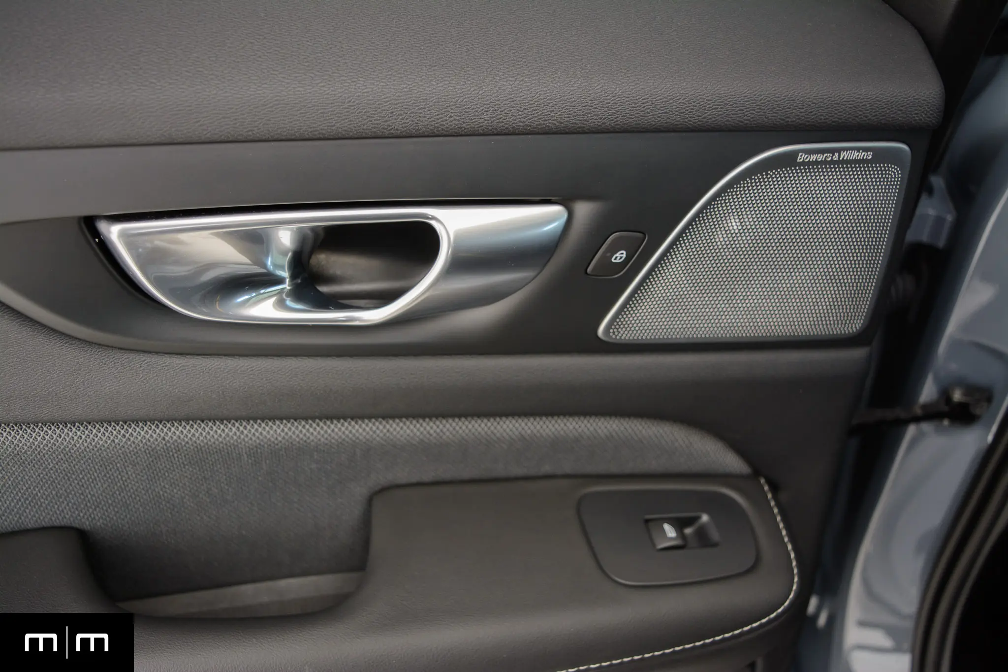 2024 Volvo V60 T8 Polestar | Thunder Grey Metallic