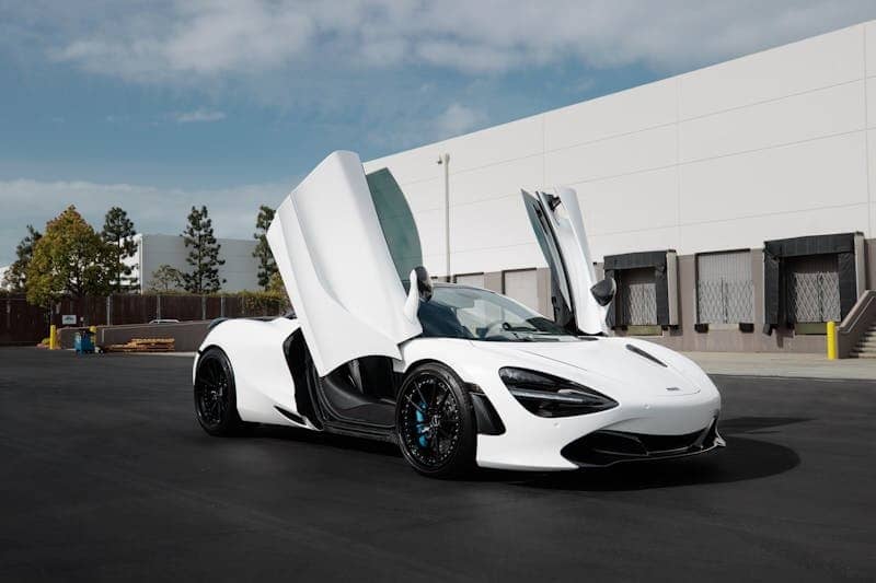 Struts in Your McLaren Struts in Your McLaren