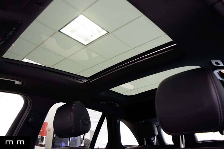2022 Mercedes-Benz GLC 300 | Panorama Sunroof