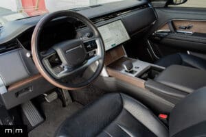2025 Range Rover SV Autobiography