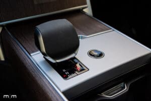 2025 Range Rover SV Autobiography