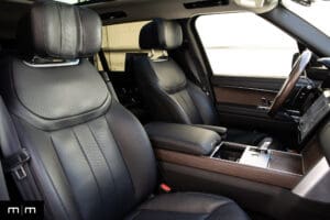 2025 Range Rover SV Autobiography