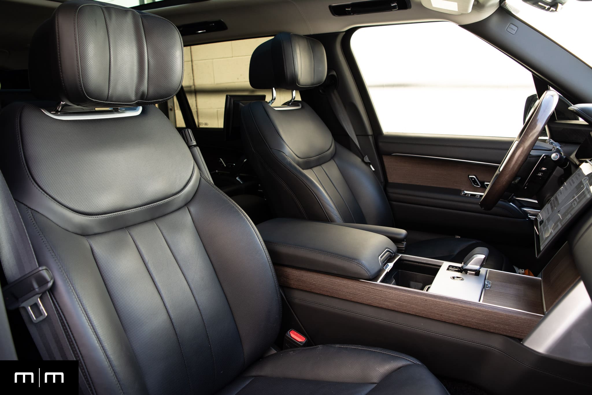2025 Range Rover SV Autobiography