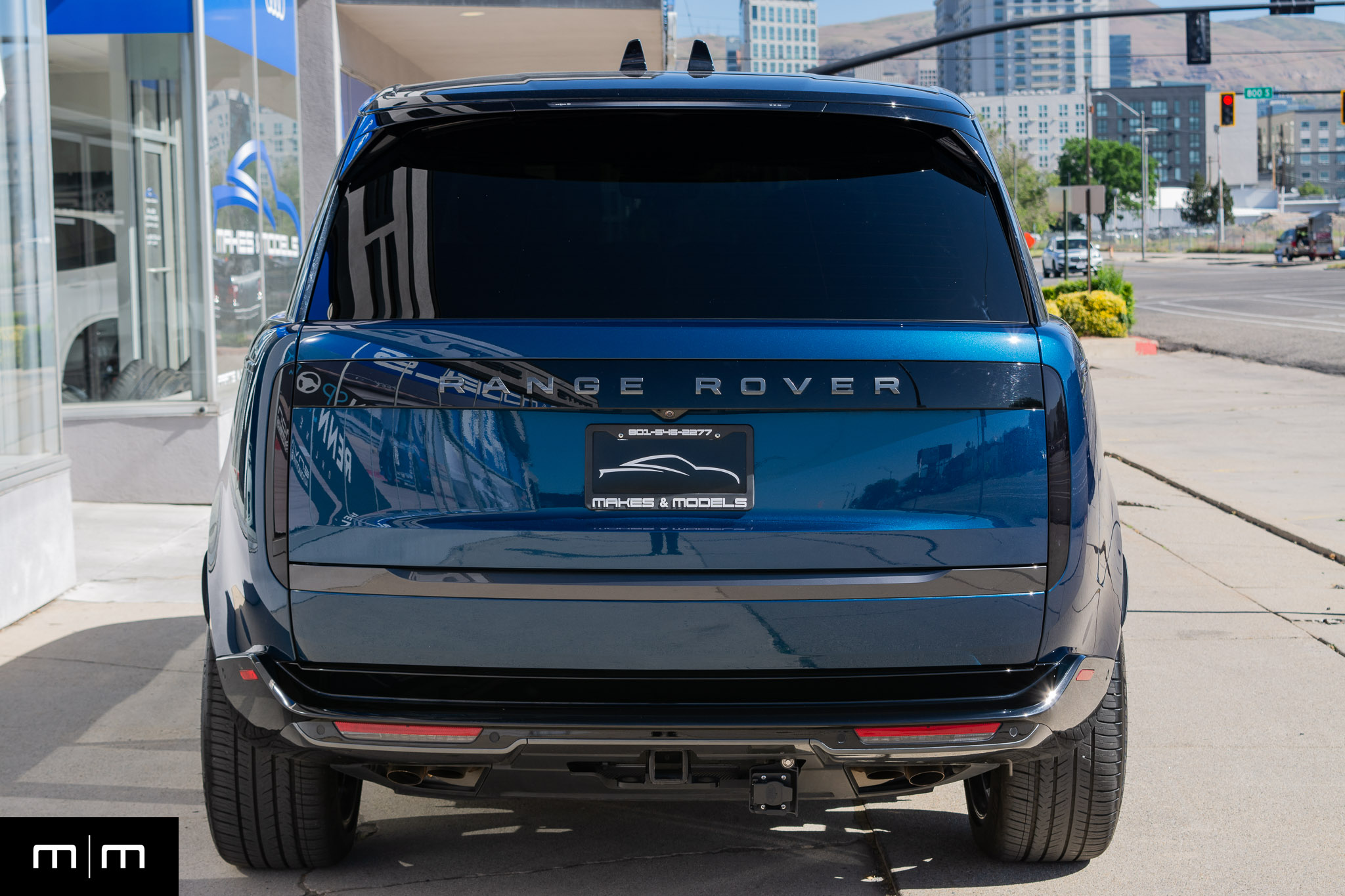 2025 Range Rover SV Autobiography
