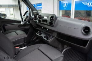 2022 Mercedes-Benz 2500 Sprinter | Mobile Store Build Out