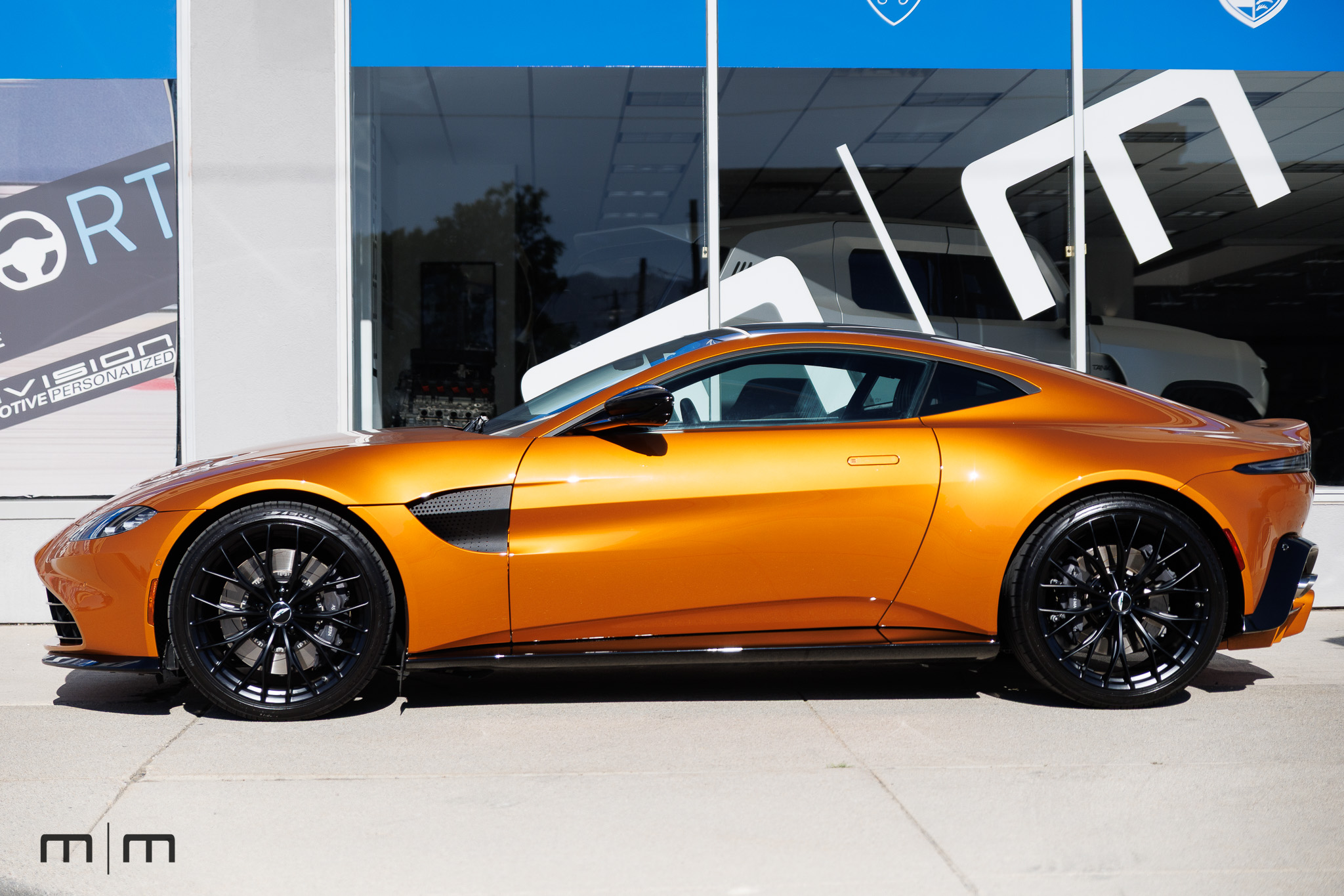 2021 Aston Martin Vantage V8