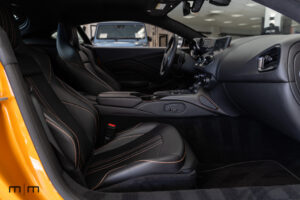 2021 Aston Martin Vantage V8