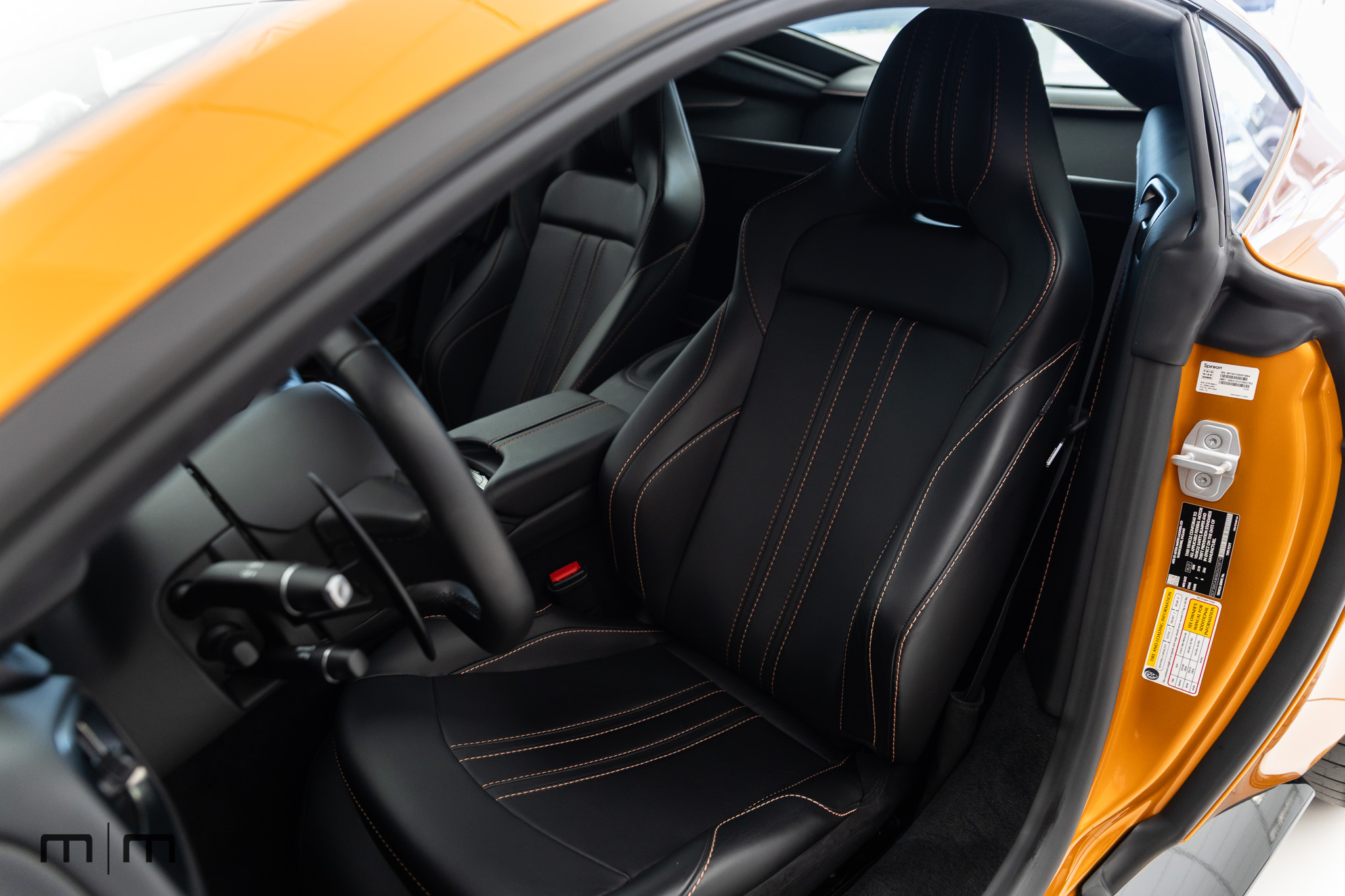 2021 Aston Martin Vantage V8