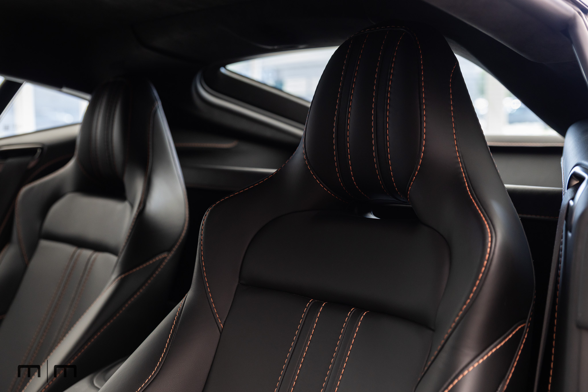 2021 Aston Martin Vantage V8