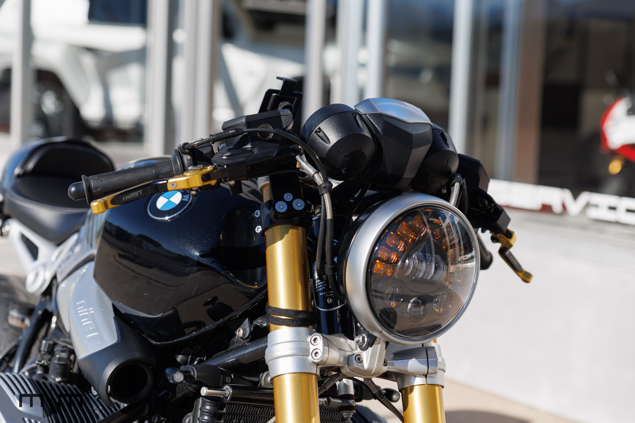 2016  BMW RNine T