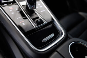 Porsche Panamer S Final