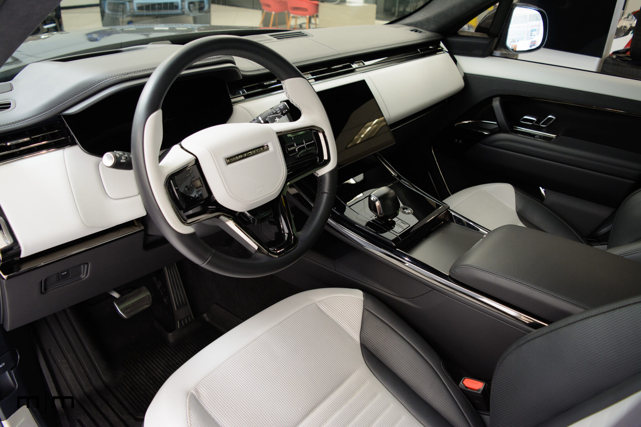 Range Rover SV Edition - Interior