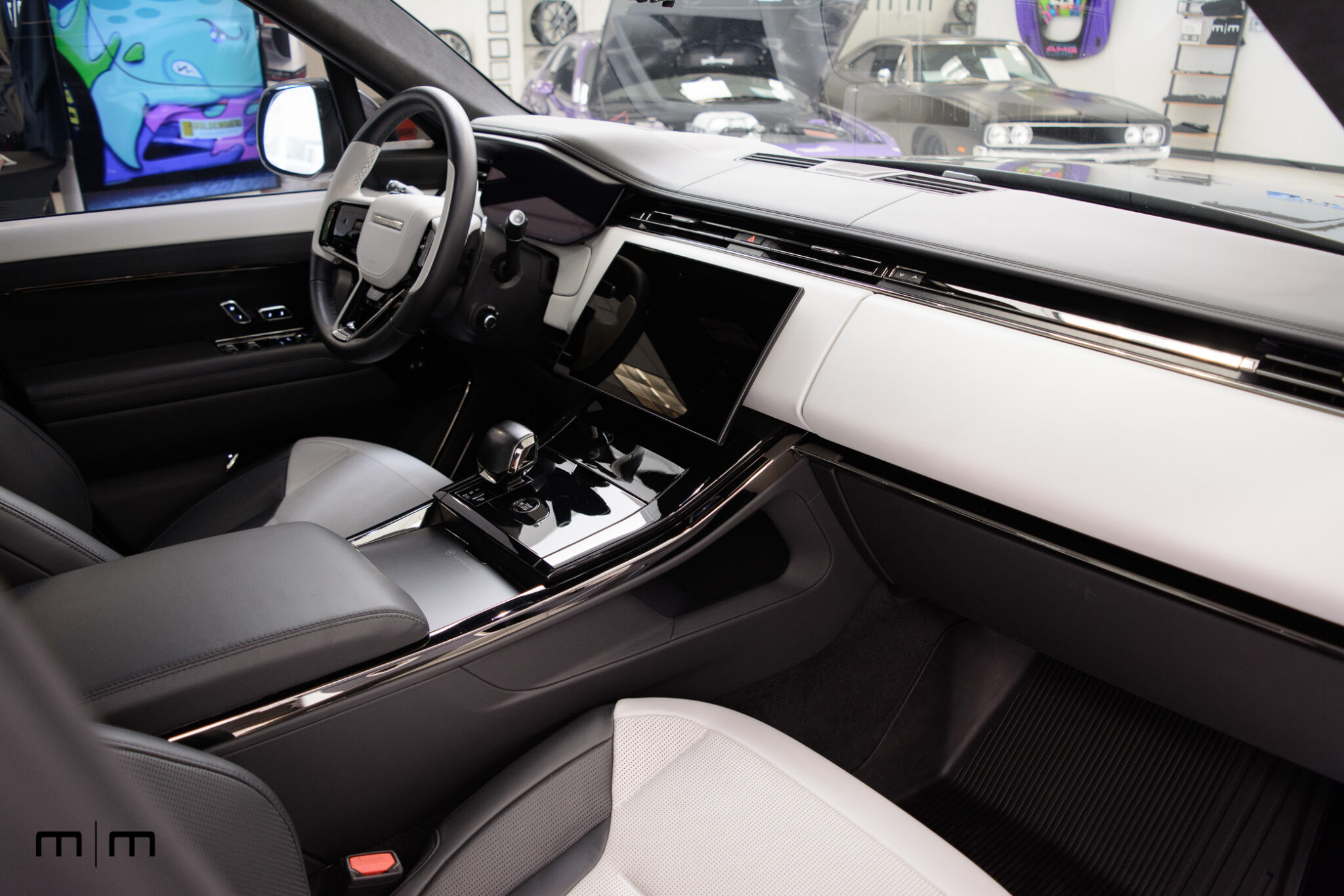 Range Rover SV Edition - Interior