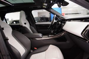 Range Rover SV Edition - Interior