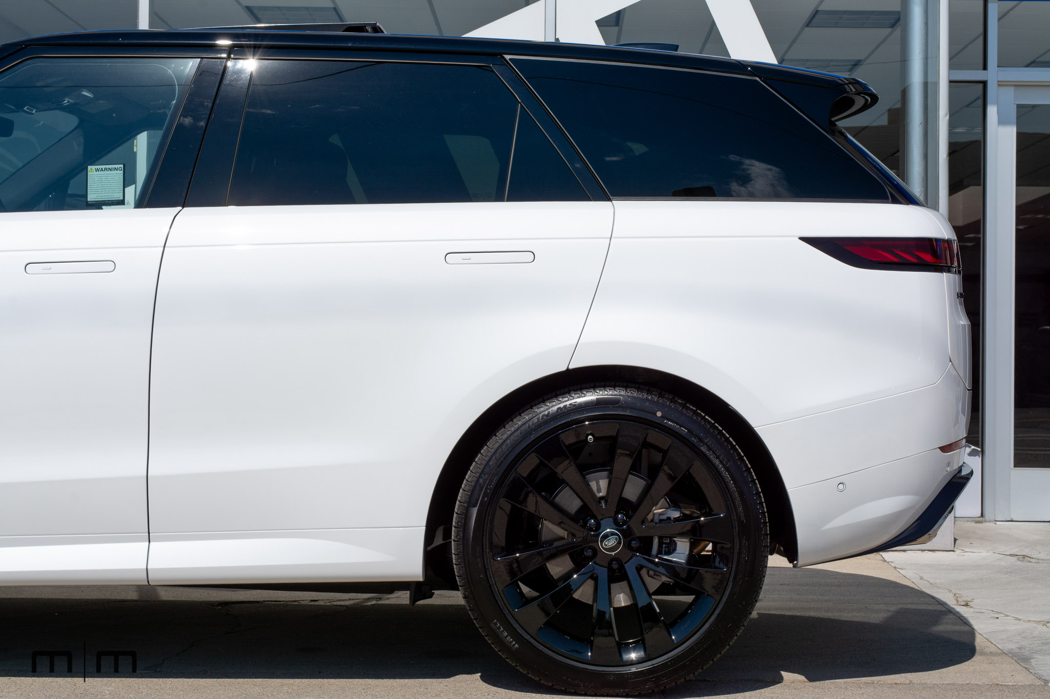 2025 Land Rover Range Rover Sport