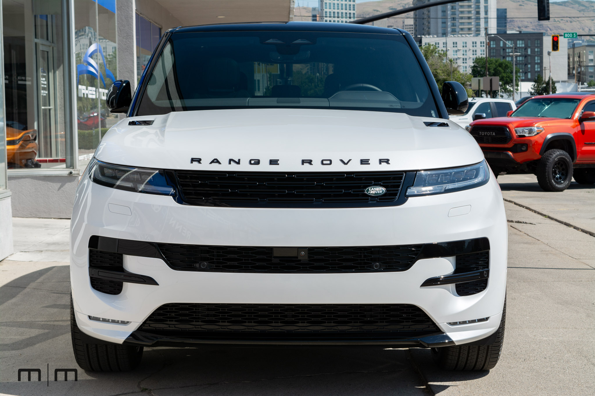 2025 Land Rover Range Rover Sport