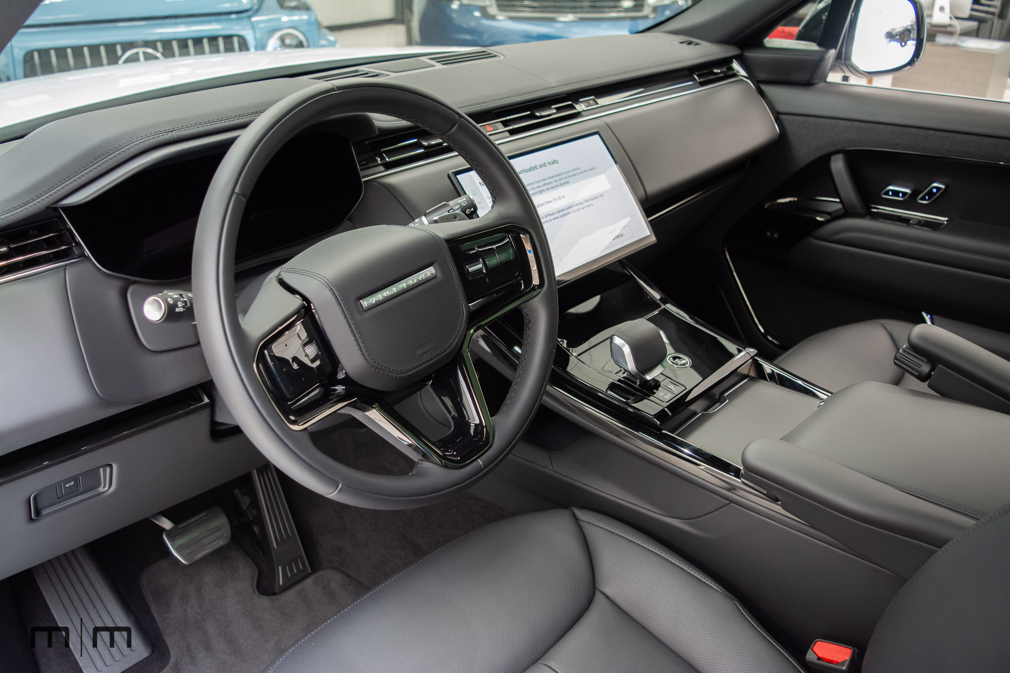 2025 Land Rover Range Rover Sport