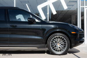 2023 Porsche Cayenne S Platinum | Loaded