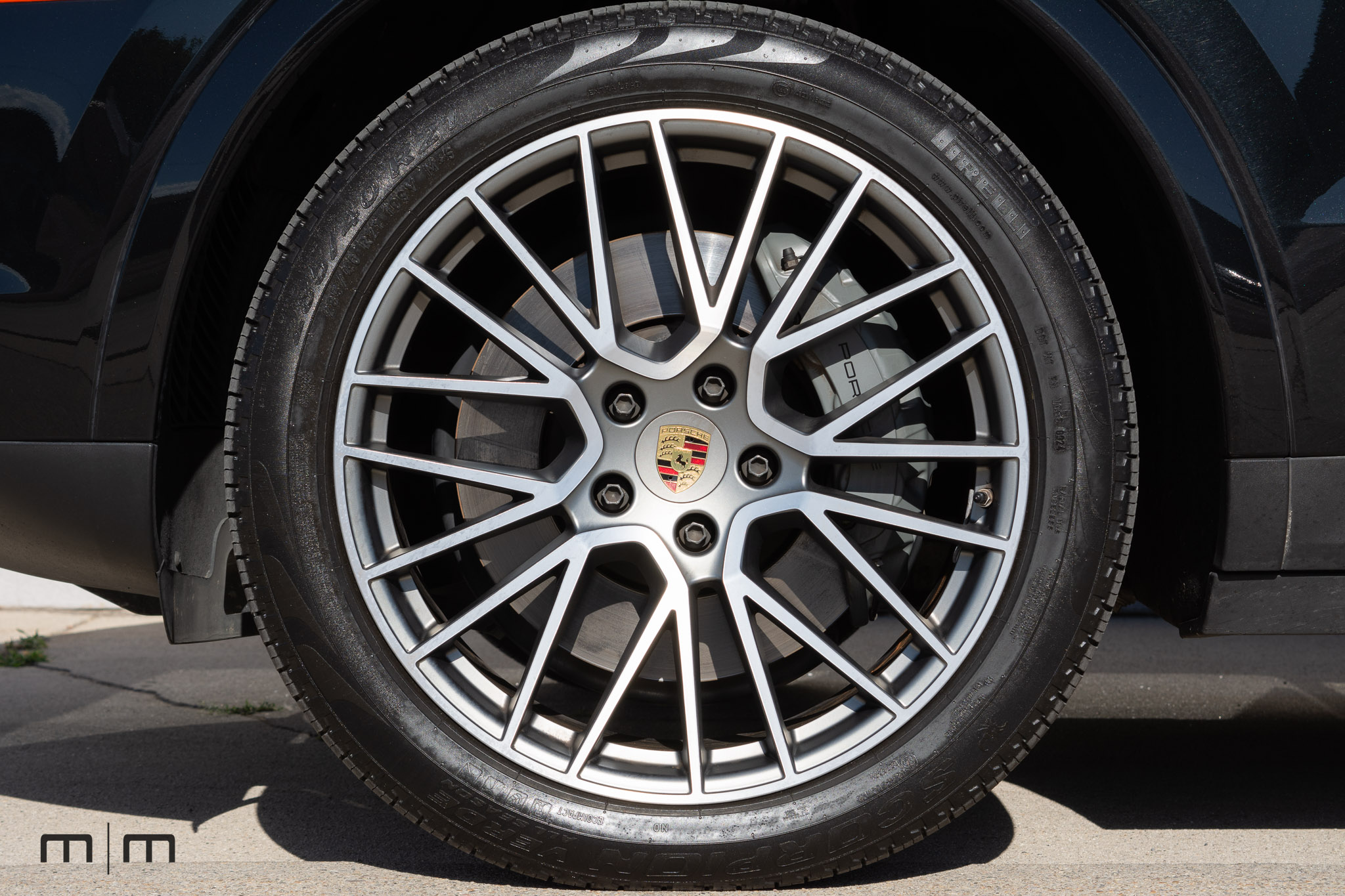 2023 Porsche Cayenne S Platinum | Loaded